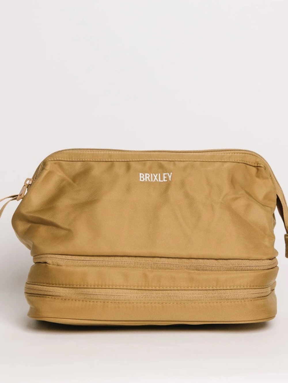 Brixley Men's Tan Dual-Compartment Toiletry Bag